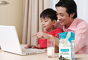 澳滋牧场乳品365完美体育
亮相