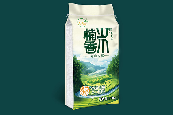 ​北斗设计x楠香大米365完美体育
落地